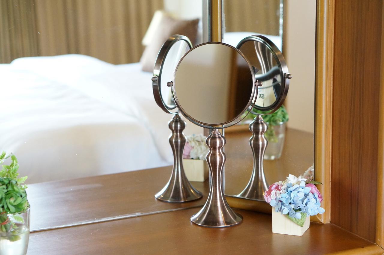 Country Lake View Hotel Suphan Buri Buitenkant foto